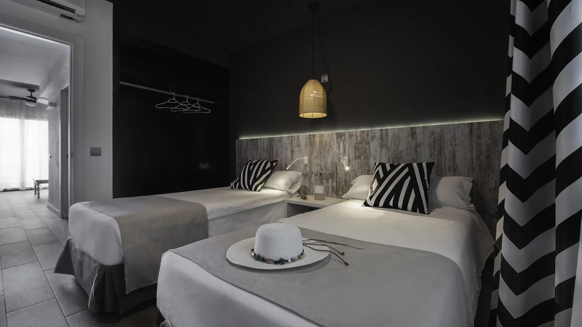 Aparthotel Vibra Mogambo - Adults Only Playa d'en Bossa